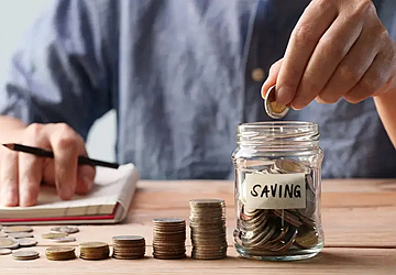 10 Money-Saving Hacks for Students on a Tight Budget